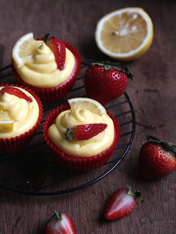 Strawberry Lemonade Cupcakes Made with Sugar Blend