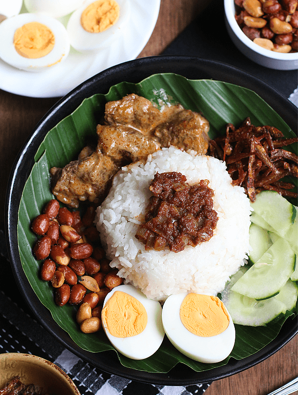 Nasi Lemak with Beef Rendang