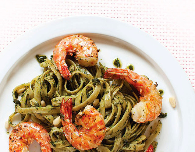 Pesto Pasta with Jumbo Prawns - The Peach Kitchen