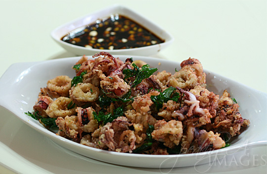 Calamares (Fried Squid)