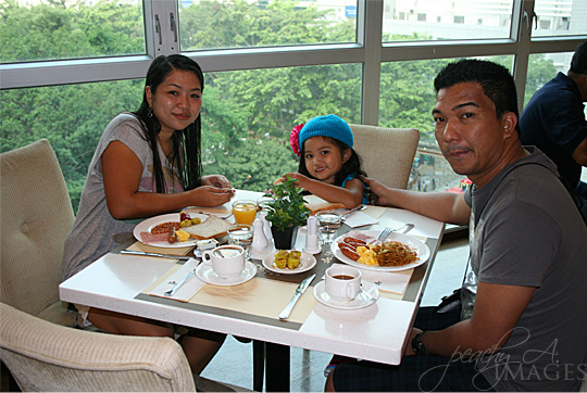 Breakfast at Dorsett Far East Hotel, HongKong | www.thepeachkitchen.com