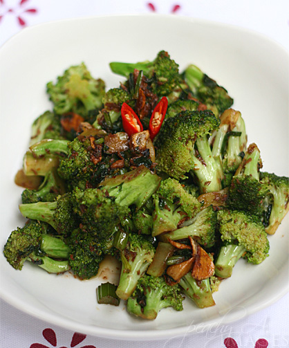 Stir-Fried Broccoli