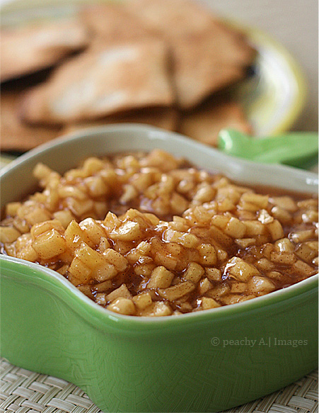 Apple Pie Dip & Cinnamon-Sugar Tortilla Chips | www.thepeachkitchen.com