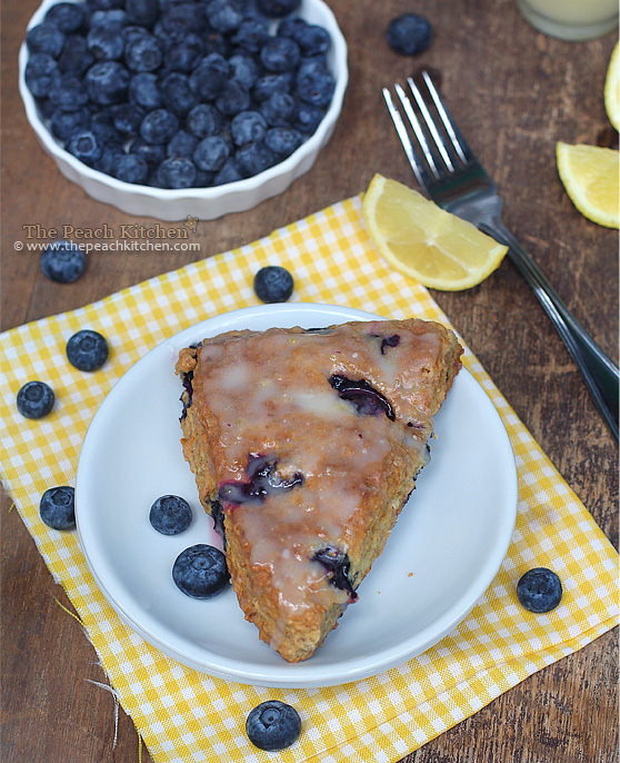 Blueberry Lemon Scones | www.thepeachkitchen.com