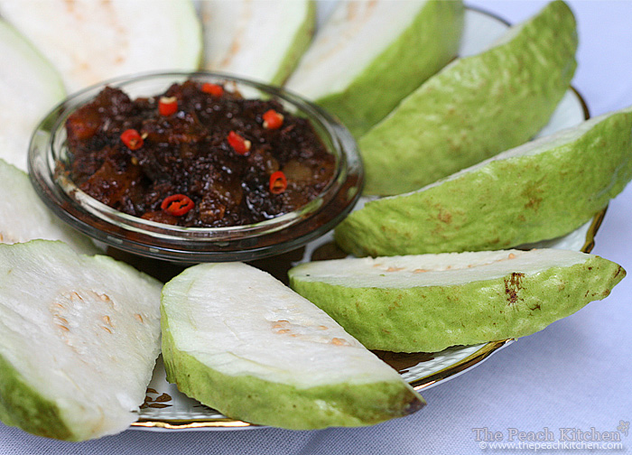 Crunchy Guava and Spicy Bagoong | www.thepeachkitchen.com