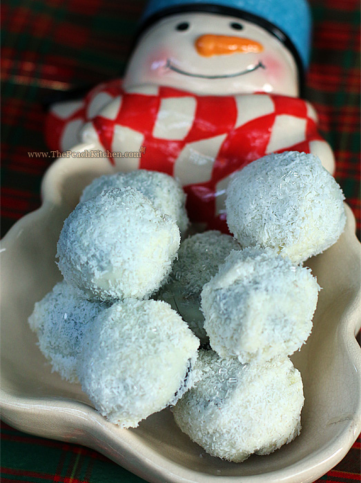 Coconut Snowballs | www.thepeachkitchen.com