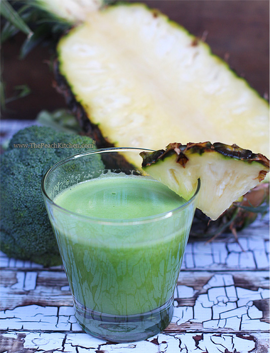 Broccoli, Pineapple, and Celery Juice | www.thepeachkitchen.com