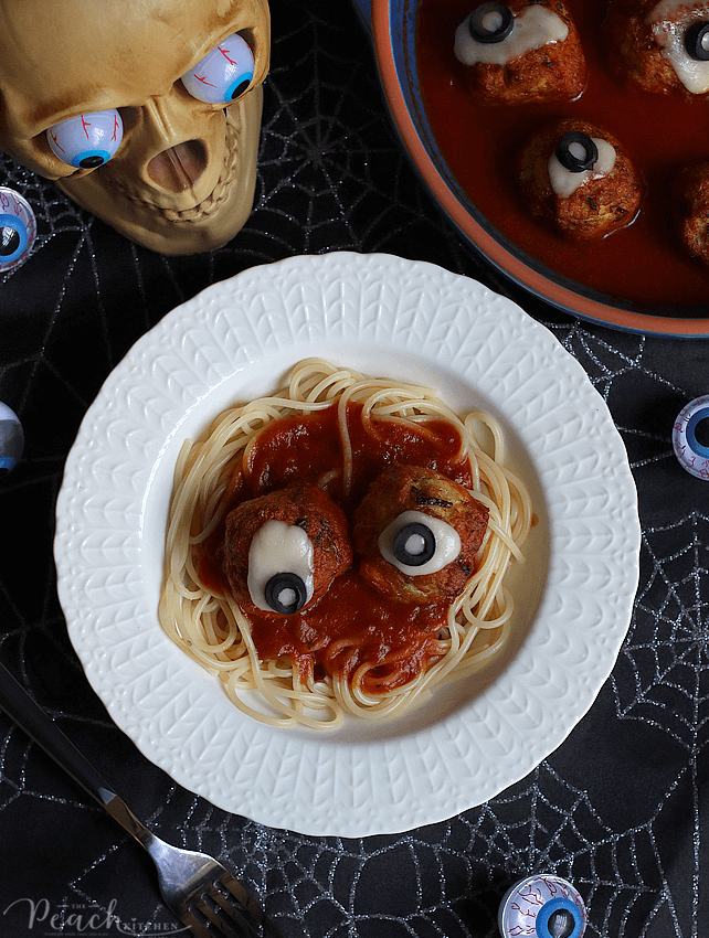 Spaghetti and Eyeballs Meatballs