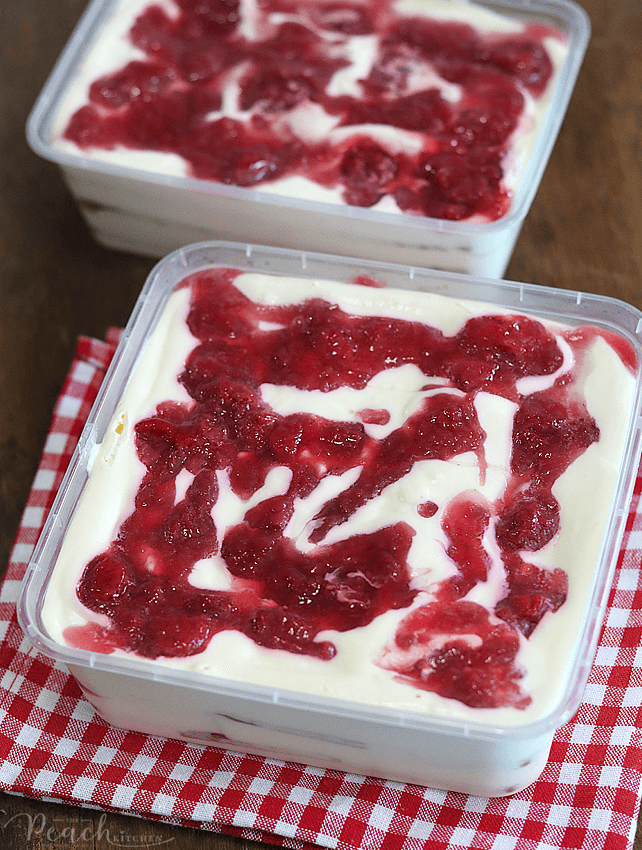 Strawberry Graham Cake (Strawberry Float) | www.thepeachkitchen.com