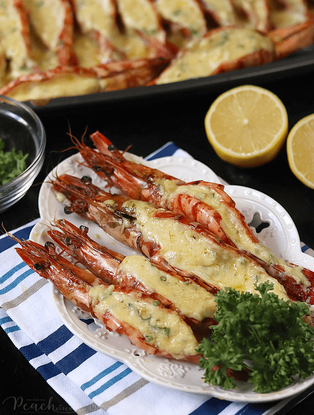 Cheesy Baked Prawns