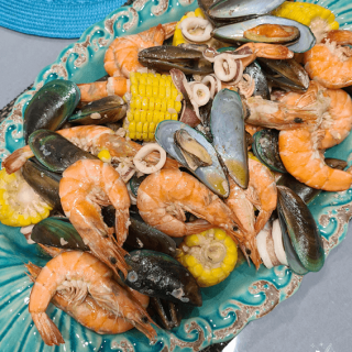 Mixed Seafood in Garlic Butter Sauce