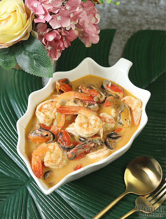 Ginataang Hipon at Tahong