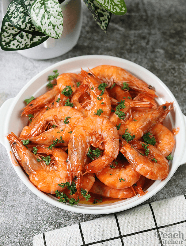 Garlic Butter Shrimp with Ketchup